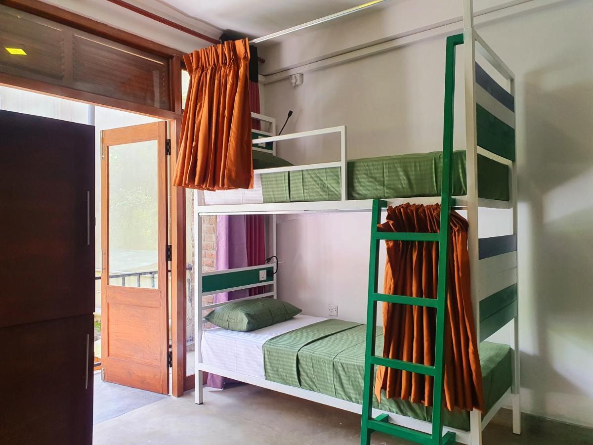 Downtown Hostels Ella Luaran gambar
