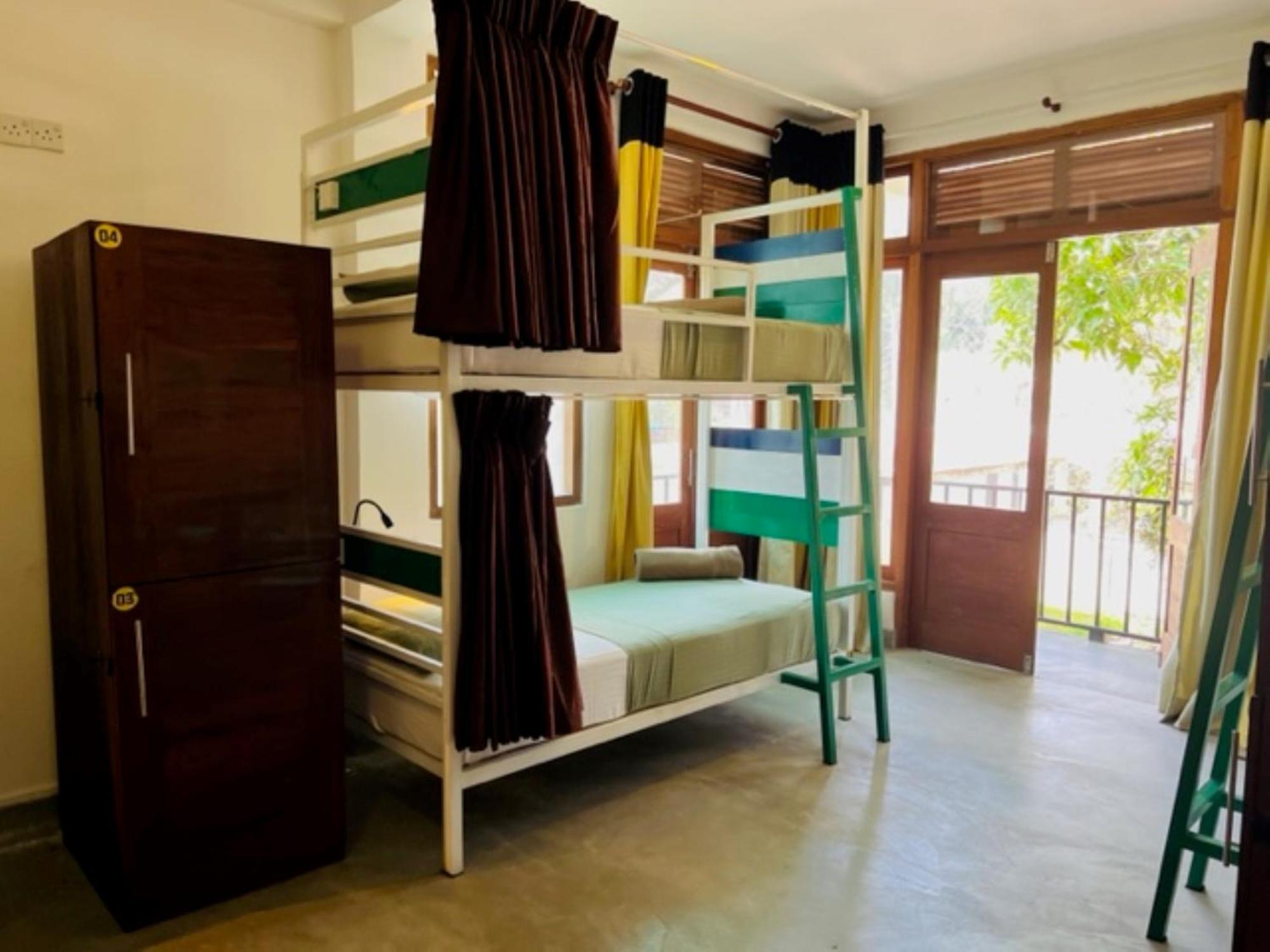 Downtown Hostels Ella Luaran gambar